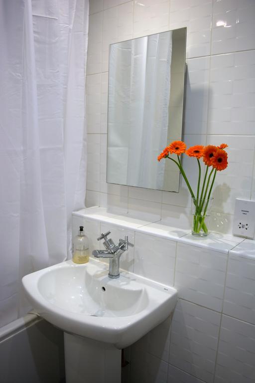 Parc Y Bryn Serviced Apartments Aberystwyth Buitenkant foto