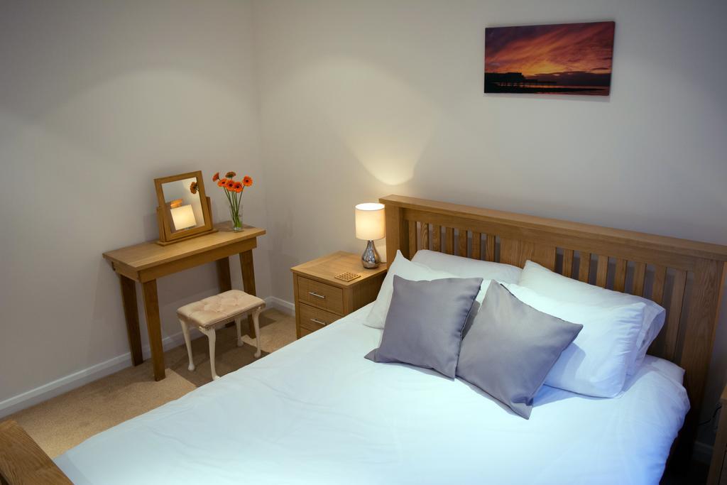 Parc Y Bryn Serviced Apartments Aberystwyth Buitenkant foto