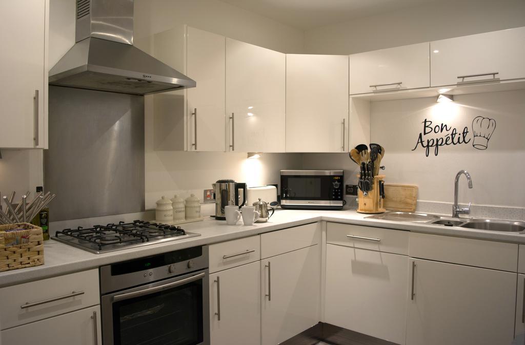 Parc Y Bryn Serviced Apartments Aberystwyth Buitenkant foto